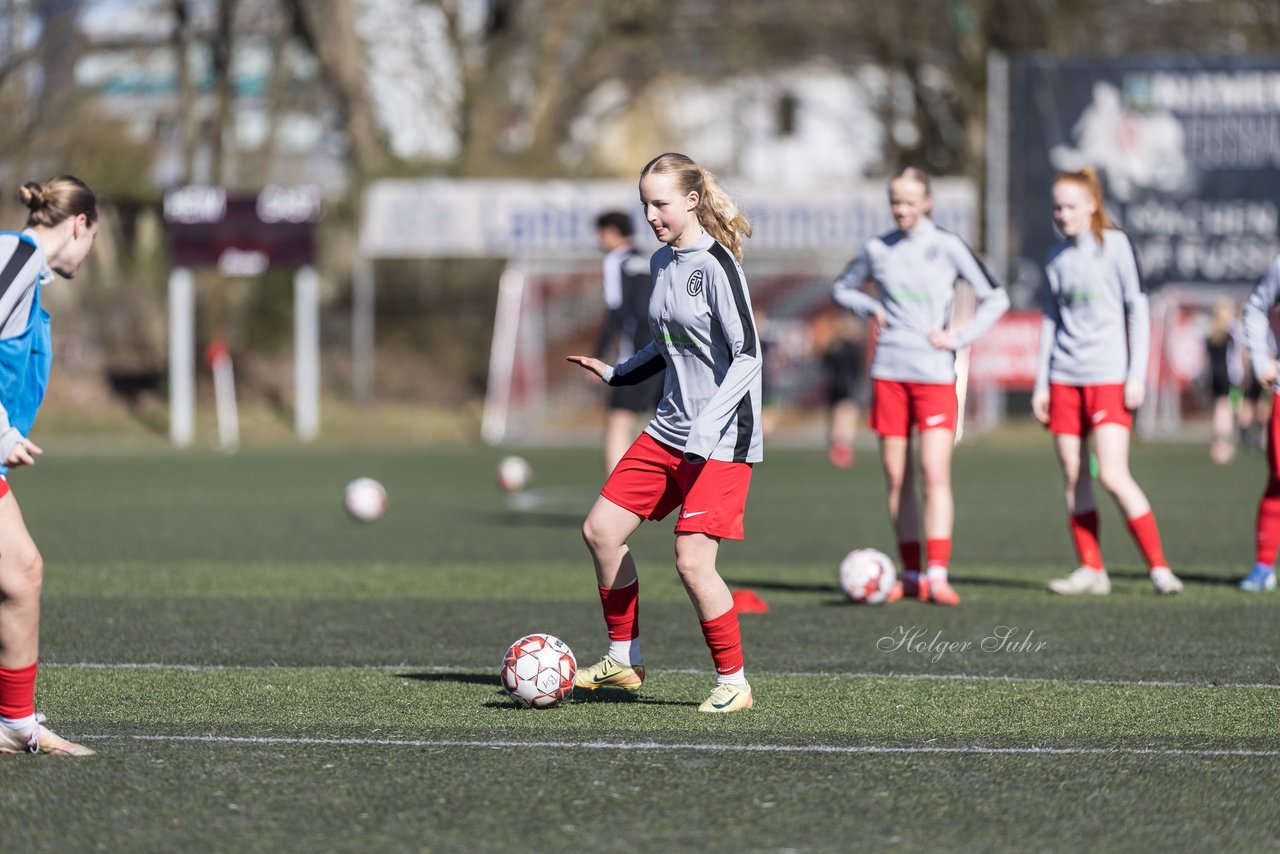 Bild 136 - wBJ Eimsbuettler TV - VfL Wolfsburg : Ergebnis: 1:3